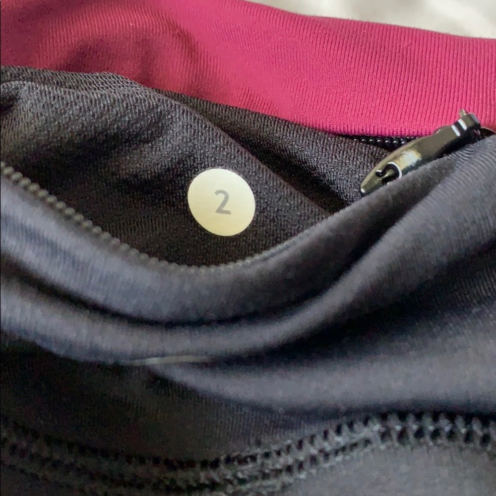 brand new lululemon leggings - Picture 4 of 8